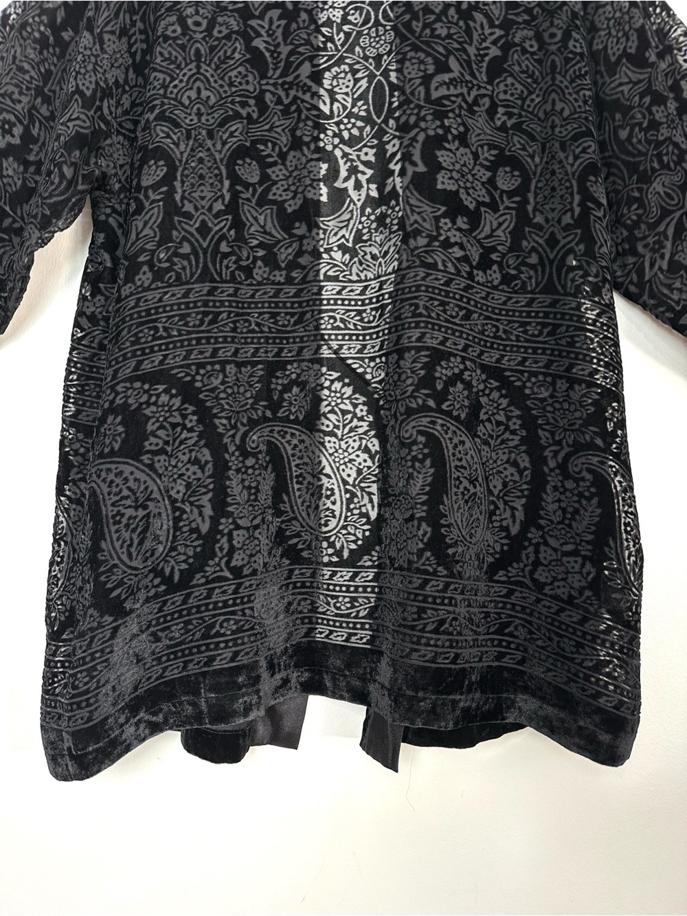 Whimsigoth Black Velvet Burnout Robe Kimono Witchy Vampirecore Fairy Grunge - Picture 13 of 13